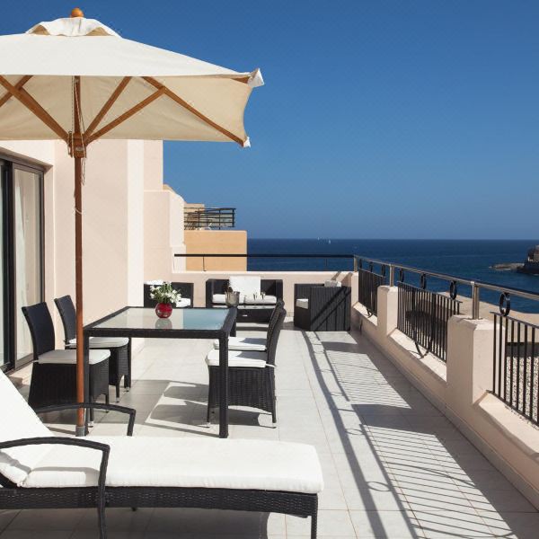 St George's Bay图片