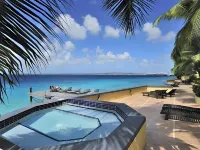 The Bellafonte - Luxury Oceanfront Hotel فنادق في كراليندايك