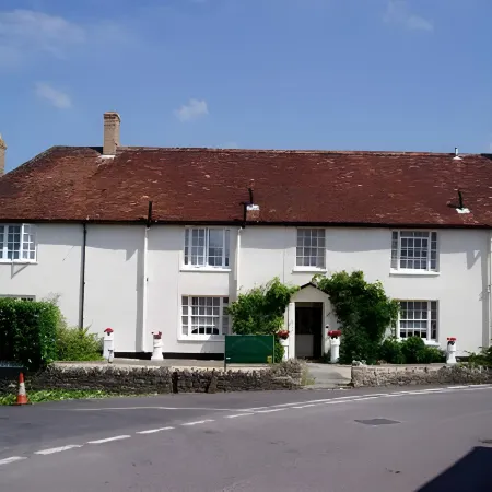 Meryan House Hotel