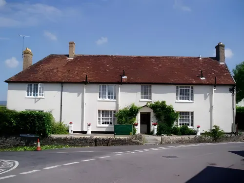 Meryan House Hotel - parking