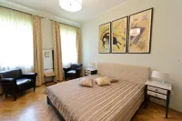 Pensiunea Elphin Hotels in Tirgu Mures