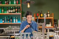Holiday Inn - the niu, Amity Potsdam by IHG - bar
