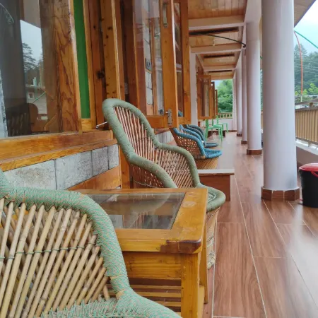 Wood Stone Homestay