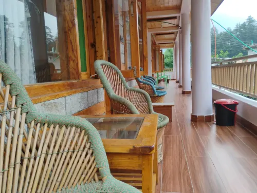 Wood Stone Homestay - ห้องครัว