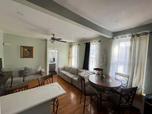Huge 3 Bedrooms Apt 15 Minutes to NY City - appartements de vacances