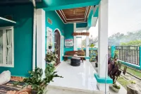 Homestay Zahra Syariah Gunung Dempo Mitra RedDoorz Hotel dekat Kawasan Wisata Gunung Dempo
