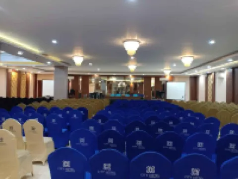 City Hotel Tasikmalaya Hotels in Cihideung