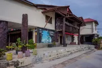 Labis Sunrise Farm Stay Hotels near Dataran Labis