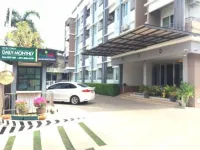 Paru Ville Hotels near THANON CHIRA JN.