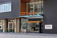 Canopy by Hilton Toronto - Yorkville Hotels near June Rowlands Park