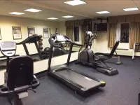 Days Inn & Suites by Wyndham Laurel Near Fort Meade - Gym