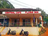 Flora Inn Gokarna - 2つ星