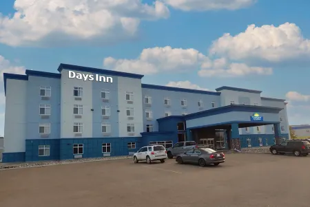 Days Inn & Suites by Wyndham Fort Saskatchewan