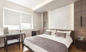 47 Luxury Suites