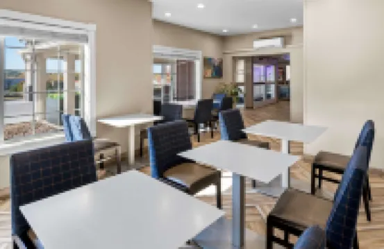 Best Western Worlds of Fun Inn  Suites