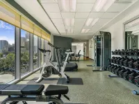 يمباسي سويتس باي هيلتون هيوستون داون تاون كونفينشن سنتر Hotels near محطة ماك غوين