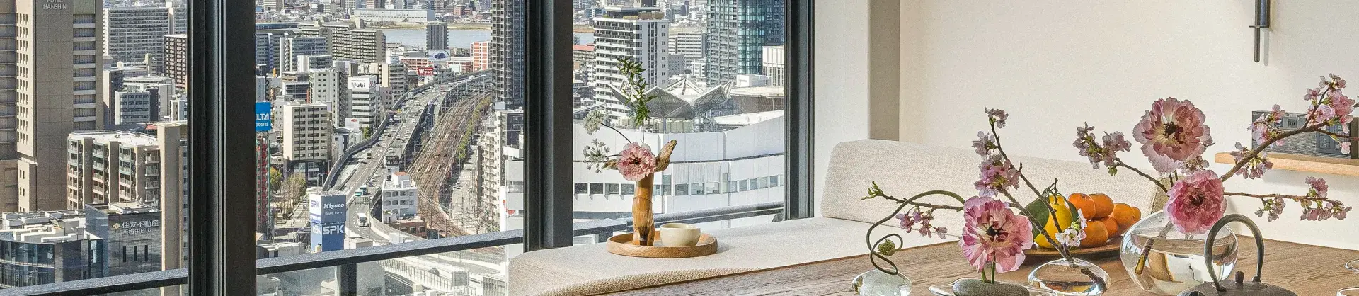 Khách sạn cao cấp
