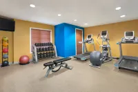 Homewood Suites by Hilton Kansas City - Airport Hotels in May