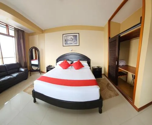 Sepand Hotel - Housity