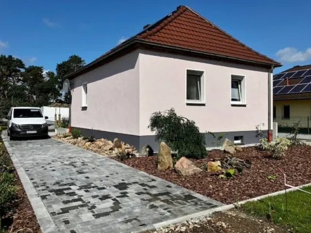 Ferienhaus Albertus Отели рядом со станцией Cottbus Central Station