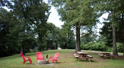 Quiet Cottage on acreage and small lake - 18yrs+