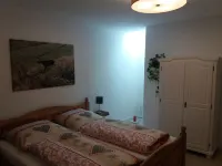 Beautiful apartment at the Etterer with terrace Hotels in Feldkirchen-Westerham