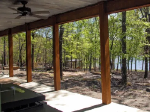 New Cabin on Private Lake with Hot Tub, Gas Grill, Fire Pit & Swings Hotels in Sequoyah County