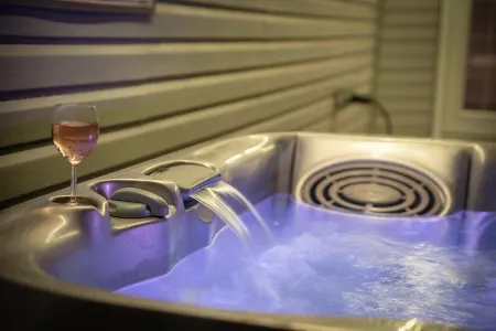 Cottage at Gray Fox- Many Attraction- Pet Friendly