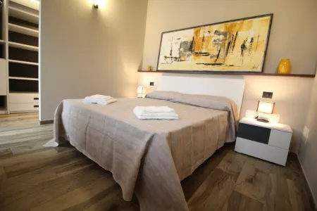 Court Nerina 2 - Freddie Apartment Отели в г. Сомма-Ломбардо