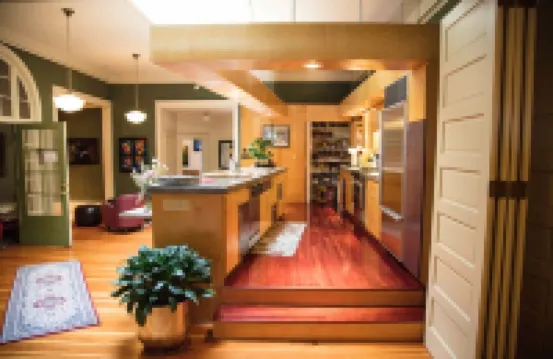 New York Style Loft Located In A Historic Building In Downtown Salem, Oregon.