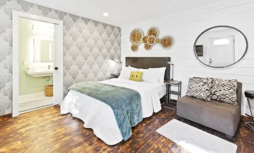 Tiny house at Gold Farm Hotel a Fairview