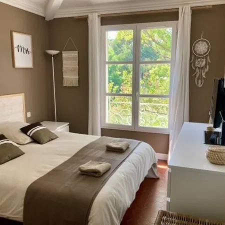 Maison du lac, 4 Bedrooms, Les Restanques duGolfe de St Tropez; ideal for families