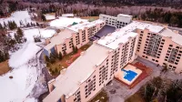 SilverCreek-2 Bedroom, 2 Bath Condo on the slopes w/ night skiing! Hotel di 