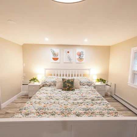 Extra large 1 Bedroom apartment!