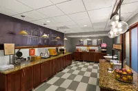 Hampton Inn & Suites Poughkeepsie - breakfast