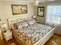 Surf Road Cottage Unit 1 - at the beach 보인턴 비치 후미 주변 호텔