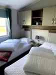 6 Berth Comfy Homely Caravan, Dog Friendly Hotels in 