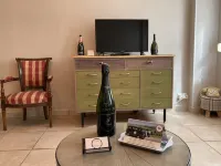 Charming apartment in the heart of Champagne. Hotels in Avize