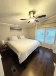 SERENE WATER VIEWS-Relaxing family beach house
