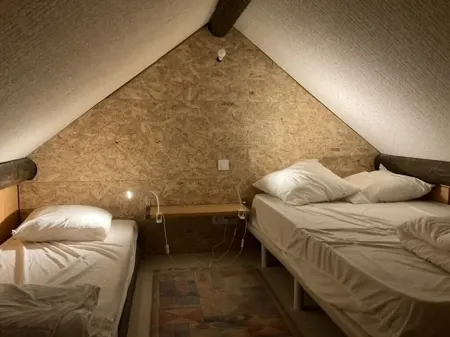 Appartement Neuf 2eme Étage Confortable et Spacieux Dans une Chalet Familiale