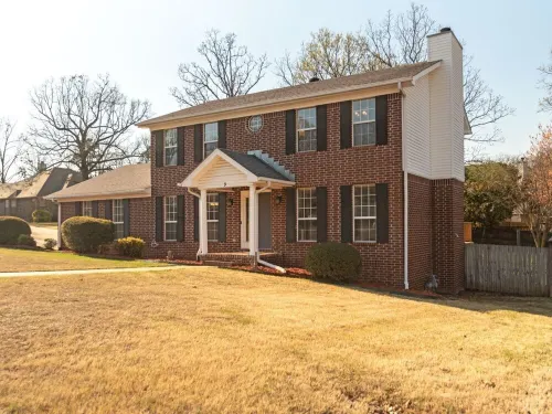 King Bed Near Lake Willastein Park Hotels in Maumelle