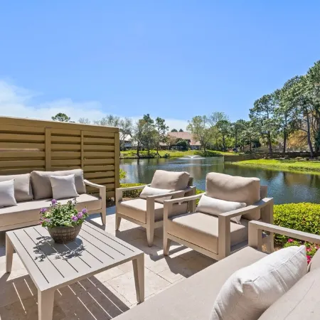 "Beachwalk Landing" Perfect in Every Way!  Includes Cart for Your Stay