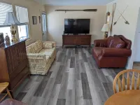 Sportsman's Country Lodge: The Fish House