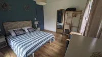Maison en Bois à la Campagne. Accessible Pmr. Animaux de Compagnie Acceptés