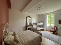 Maison de Maître à Sarlat Avec Parc et Spa