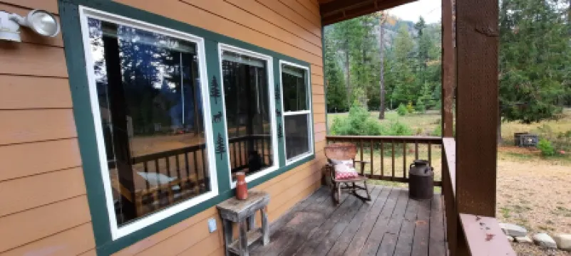 Mountain Cabin near Lake Pend Oreille, Schweitzer Resort, Sandpoint, Wilderness