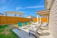 Houston/IAH Escape: Free Parking, Wi-Fi, Sleeps 14, & 10 mins from IAH Hotel dekat Cypress Trails