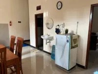Guest House Griya Mundu Hotels in Laweyan