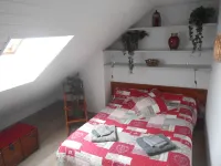 538sq/feet 1 bedroom flat with 247sq/feet private terrace Couvent Saint Jean de Matha 주변 호텔