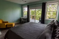 🌞The Abundant Life on Lakeshore🌞 - Lakeview Home <1/4 Mile to Public Boat Ramp